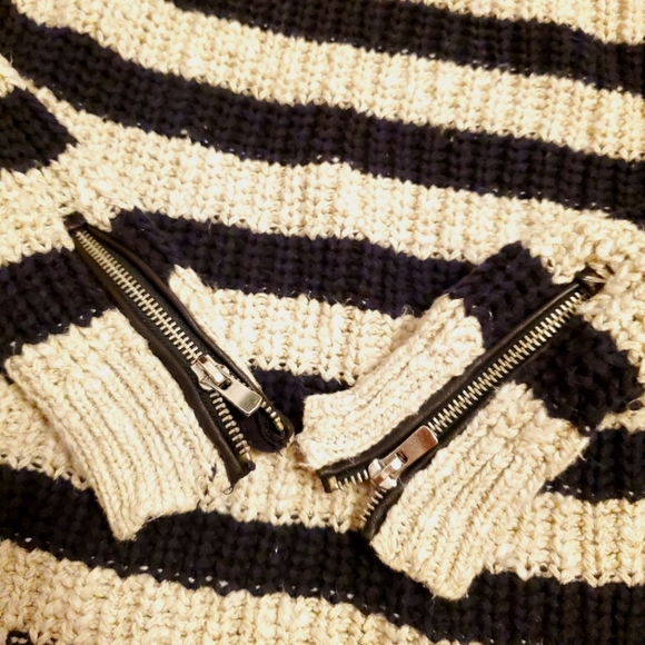 Maje long sleeves knit sweater. Zipper on wrists. Striped. Black and beige. M. - Picture 4 of 9